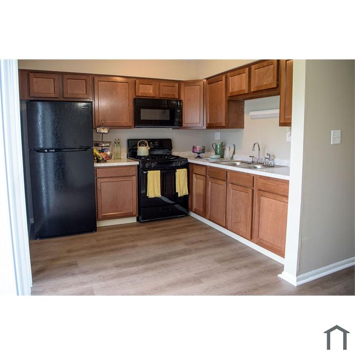 3634 Oaklawn Dr